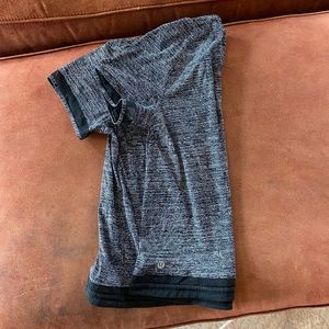 lulumeon Cropped Short Sleeve